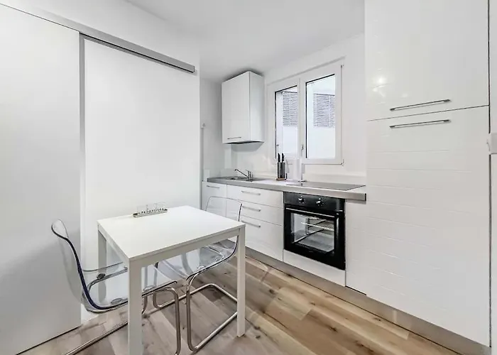 Bright In The Center Of Apartamento